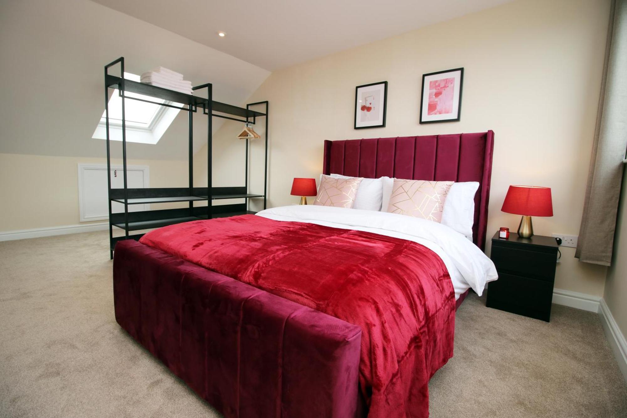 Luxury 4 Bedroom 4 Ensuite Home In Penarth Кардифф Экстерьер фото